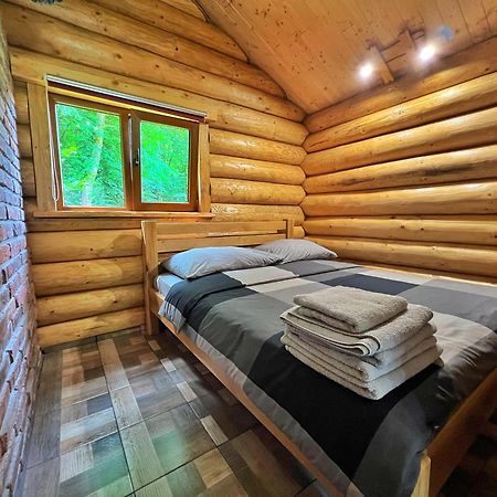 Dum A Dum Zivohost Hotel Екстериор снимка
