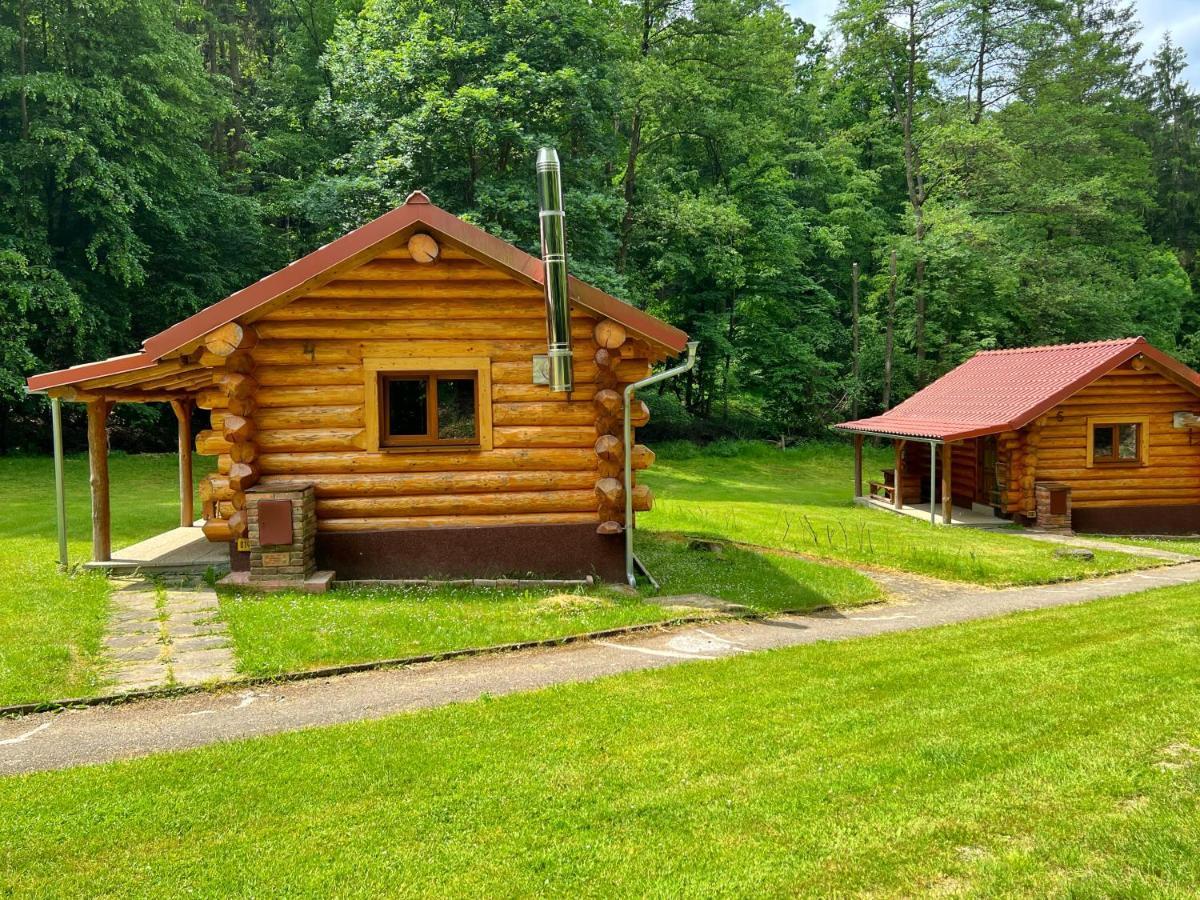 Dum A Dum Zivohost Hotel Екстериор снимка