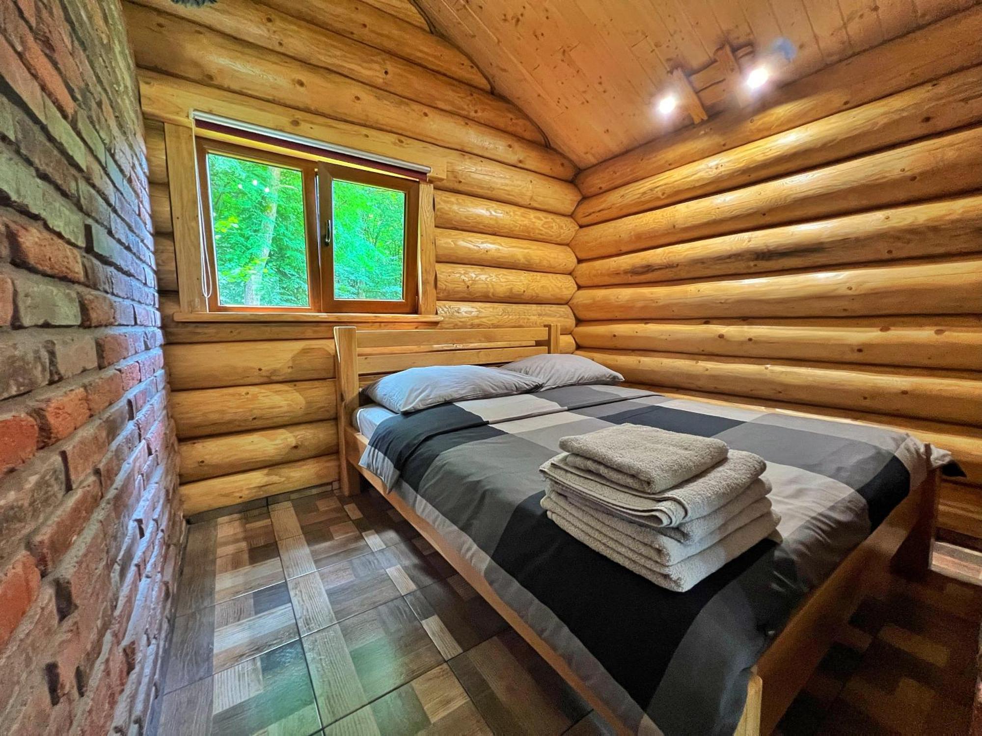Dum A Dum Zivohost Hotel Екстериор снимка