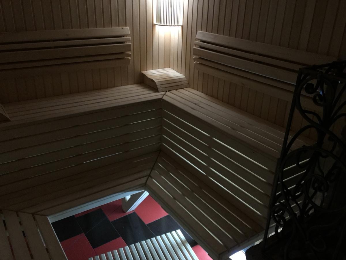 Dum A Dum Zivohost Hotel Екстериор снимка