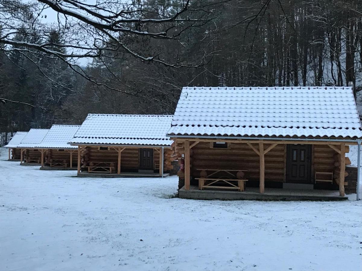 Dum A Dum Zivohost Hotel Екстериор снимка